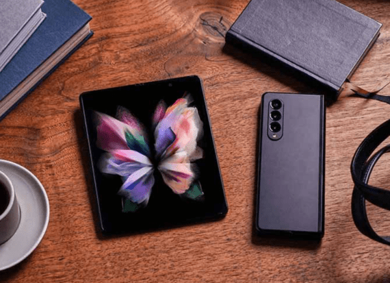 Samsung Galaxy Z Fold 3